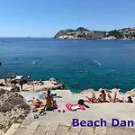 Mj\'S Sea Side Rooms
